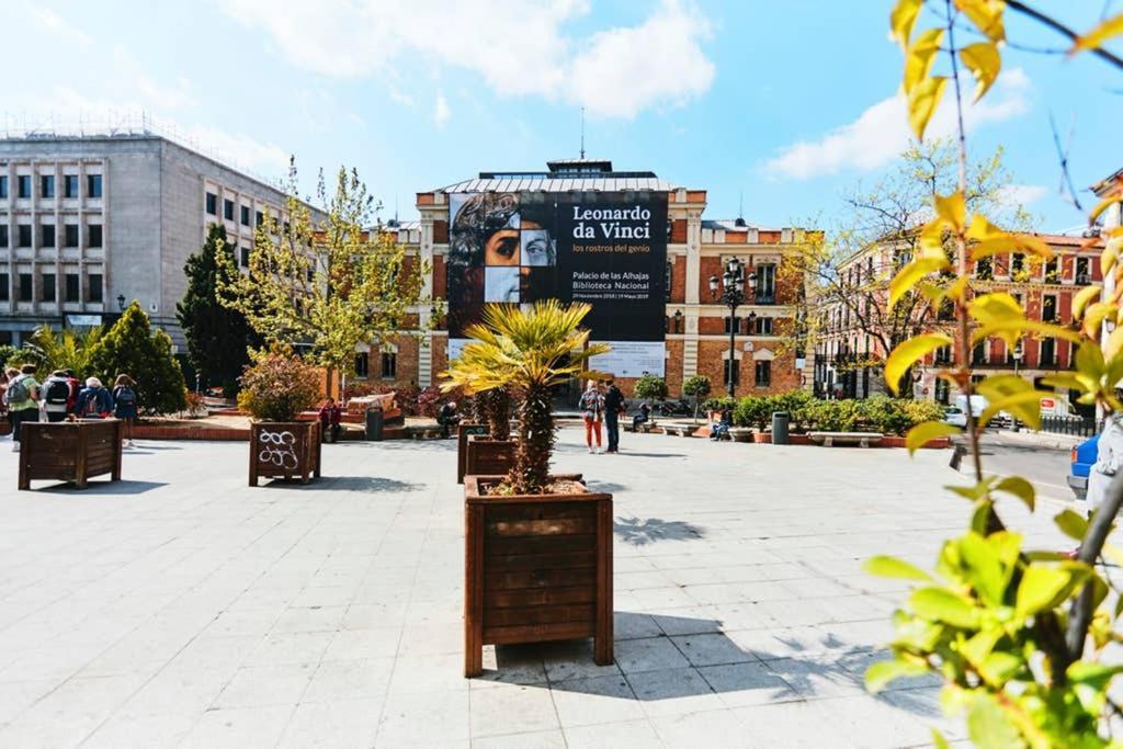 Original Y Coqueto Apartamento Junto A Plaza Mayor Apartment Madrid Bagian luar foto
